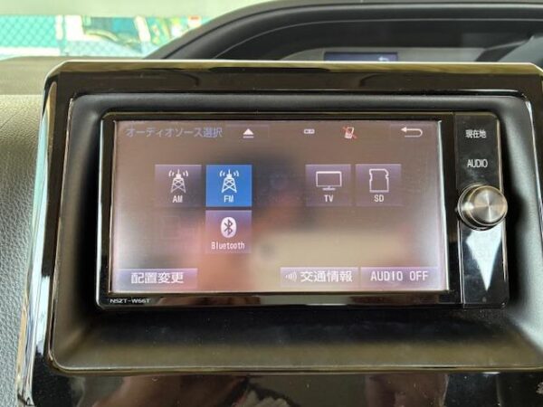 Ref:AUX-19410490 TOYOTA VOXY 2017 - Image 5