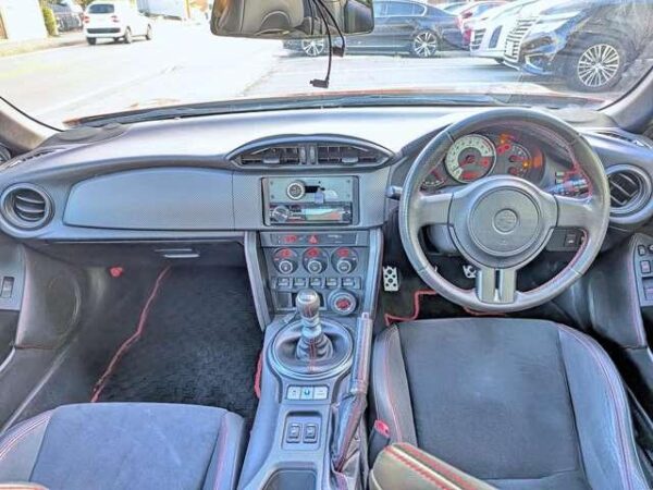Ref:AUX-19410808 TOYOTA 86 2012 - Image 2