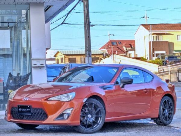 Ref:AUX-19410808 TOYOTA 86 2012