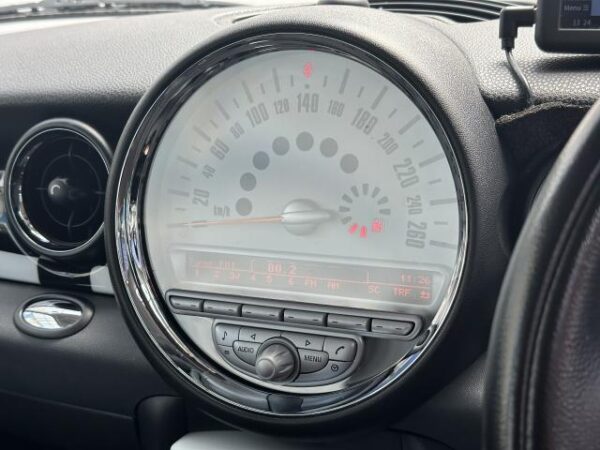 Ref:AUX-19410884 MINI MINI 2010 - Image 18