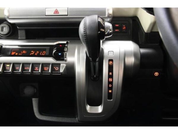 Ref:AUX-19413923 SUZUKI XBEE 2018 - Image 15
