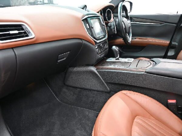 Ref:AUX-19413931 MASERATI GHIBLI 2015 - Image 2