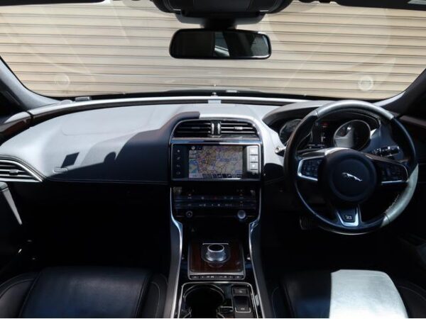 Ref:AUX-19414690 JAGUAR XE 2016 - Image 7