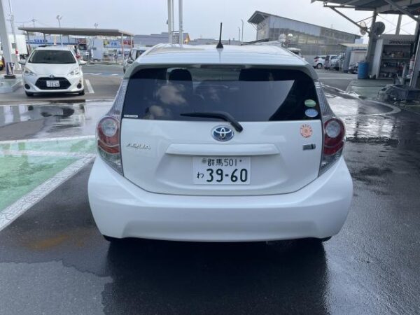 Ref:AUX-19415242 TOYOTA AQUA 2014 - Image 2