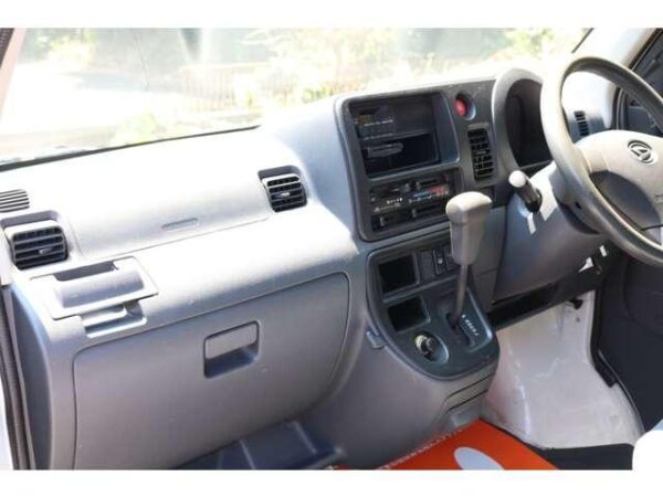 Ref:AUX-19415862 DAIHATSU HIJET CARGO 2014 - Image 17