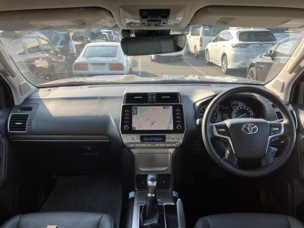 Ref:AUX-19418743 TOYOTA LAND CRUISER PRADO 2023 - Image 3