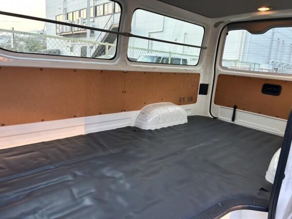 Ref:AUX-19418855 TOYOTA HIACE VAN 2017 - Image 7