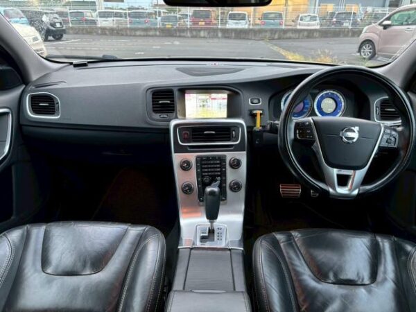 Ref:AUX-19418903 VOLVO V60 2012 - Image 3