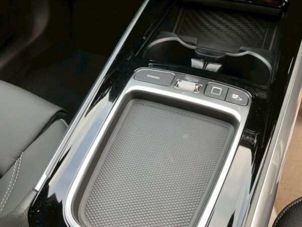 Ref:AUX-19419013 MERCEDES BENZ GLA-CLASS 2025 - Image 12