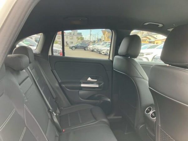 Ref:AUX-19419013 MERCEDES BENZ GLA-CLASS 2025 - Image 4