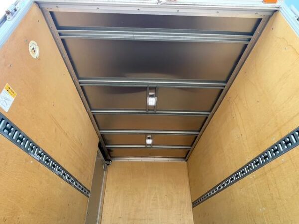 Ref:AUX-19426076 MITSUBISHI FUSO CANTER 2020 - Image 11