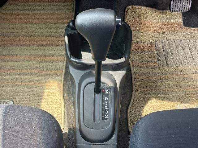 Ref:AUX-19430330 DAIHATSU ESSE 2010 - Image 16