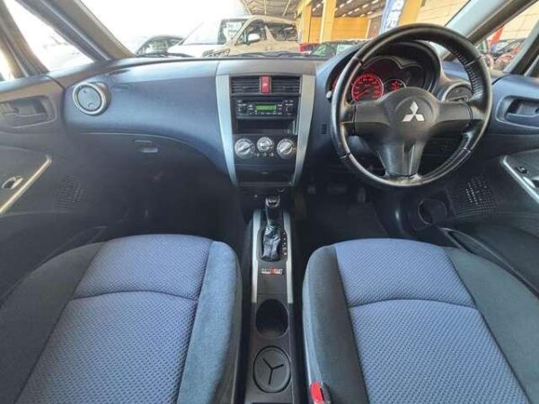 Ref:AUX-19431004 MITSUBISHI COLT 2006 - Image 5