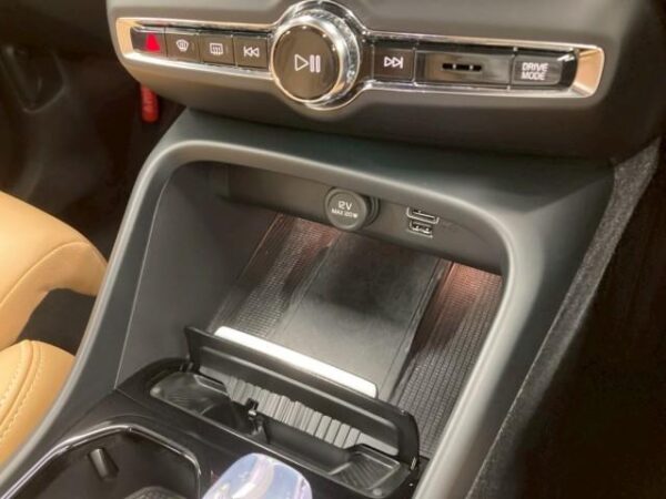 Ref:AUX-19434162 VOLVO XC40 2021 - Image 13