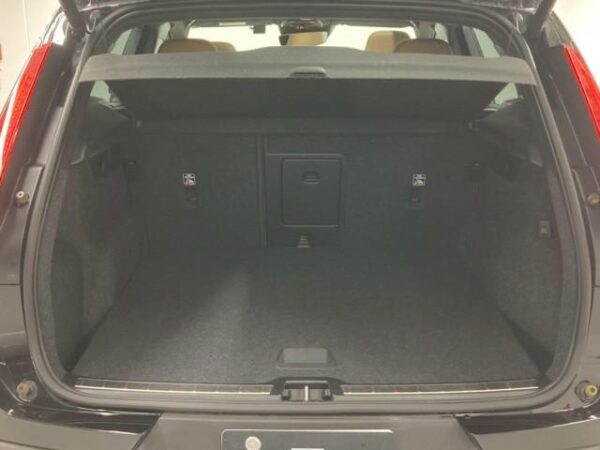 Ref:AUX-19434162 VOLVO XC40 2021 - Image 16