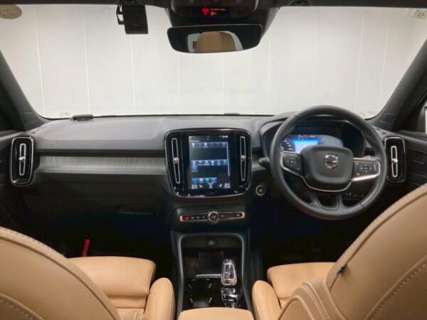 Ref:AUX-19434162 VOLVO XC40 2021 - Image 3