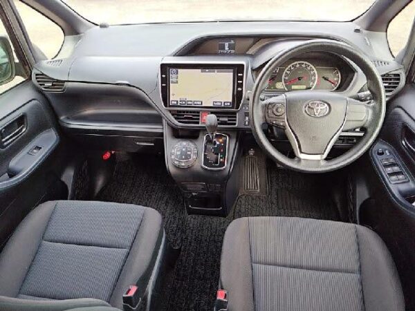 Ref:AUX-19434333 TOYOTA NOAH 2016 - Image 3