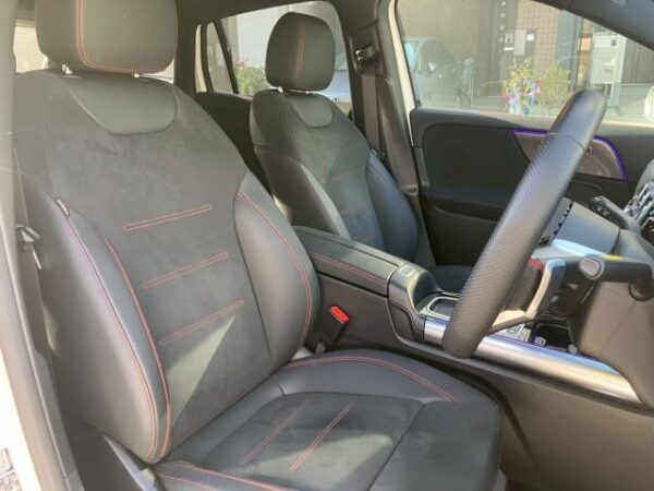 Ref:AUX-19437664 MERCEDES BENZ GLA-CLASS 2025 - Image 4