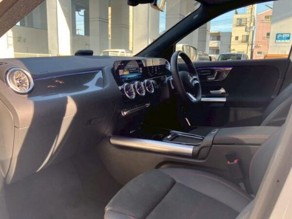 Ref:AUX-19437664 MERCEDES BENZ GLA-CLASS 2025 - Image 5