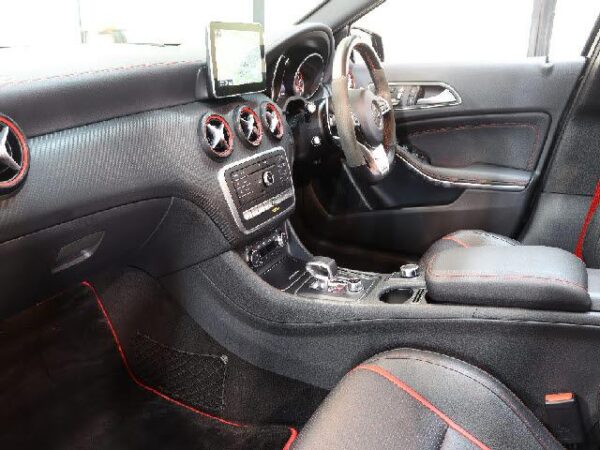 Ref:AUX-19437666 MERCEDES BENZ A-CLASS 2016 - Image 2