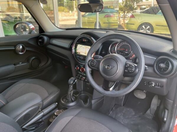 Ref:AUX-19441260 MINI MINI 2019 - Image 6