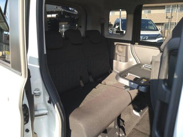 Ref:AUX-19444736 TOYOTA ROOMY 2018 - Image 17