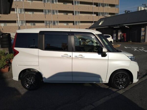 Ref:AUX-19444736 TOYOTA ROOMY 2018 - Image 4