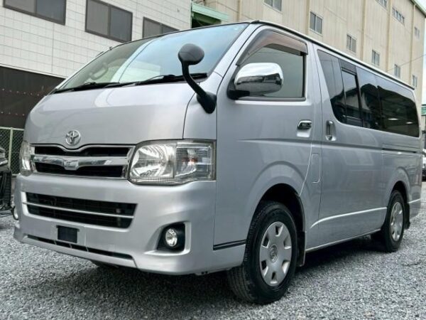 Ref:AUX-19445359 TOYOTA REGIUS ACE VAN 2013