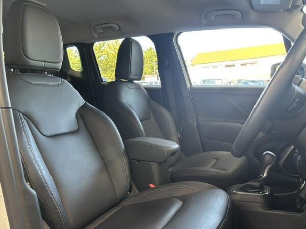 Ref:AUX-19446308 CHRYSLER JEEP JEEP RENEGADE 2023 - Image 4
