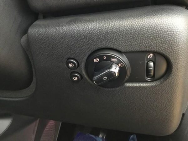 Ref:AUX-19449419 MINI MINI 2017 - Image 17