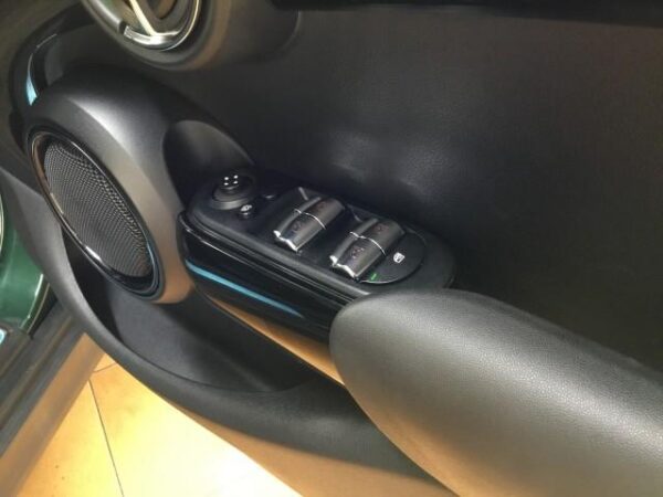 Ref:AUX-19449572 MINI MINI 2017 - Image 18