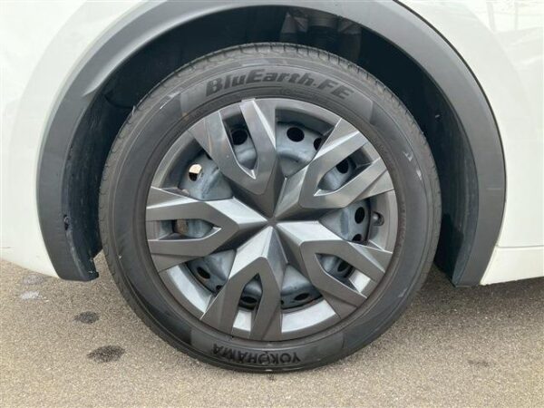 Ref:AUX-19449618 TOYOTA PRIUS 2023 - Image 11