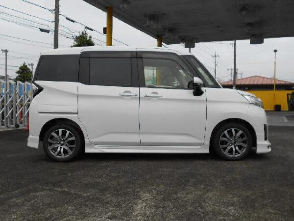 Ref:AUX-19456320 TOYOTA ROOMY 2018 - Image 4