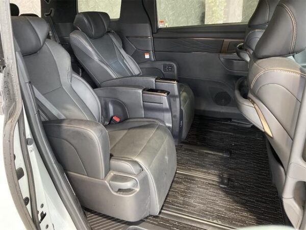 Ref:AUX-19456716 TOYOTA ALPHARD HYBRID 2024 - Image 12