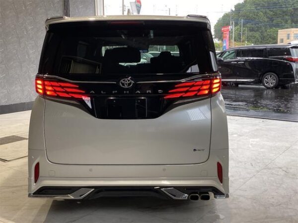 Ref:AUX-19456716 TOYOTA ALPHARD HYBRID 2024 - Image 3