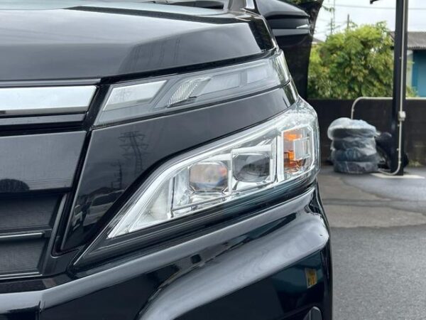 Ref:AUX-19456756 TOYOTA VOXY 2019 - Image 18