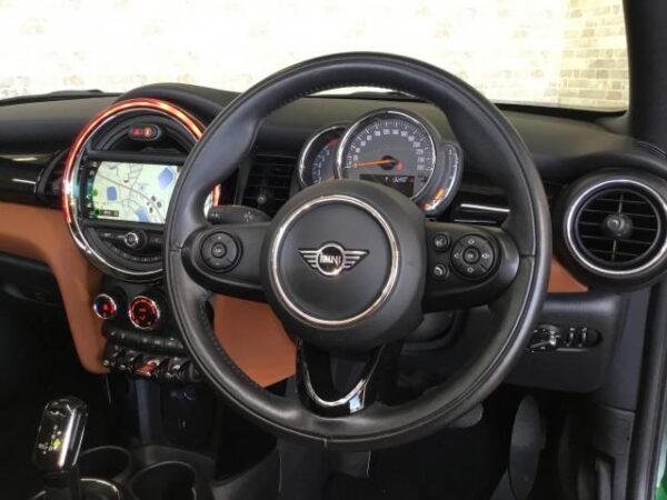 Ref:AUX-19460723 MINI MINI 2020 - Image 11
