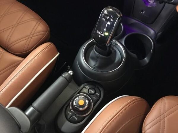 Ref:AUX-19460723 MINI MINI 2020 - Image 18