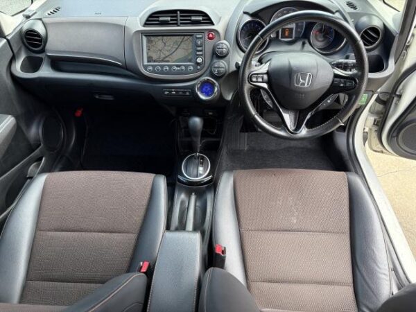 Ref:AUX-19461209 HONDA FIT SHUTTLE HYBRID 2011 - Image 8