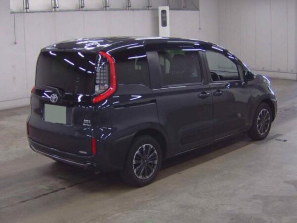 Ref:AUX-19461361 TOYOTA SIENTA 2022 - Image 2