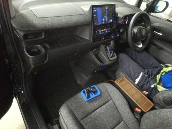 Ref:AUX-19461361 TOYOTA SIENTA 2022 - Image 3