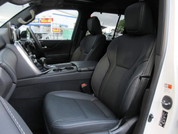 Ref:AUX-19461427 LEXUS LX 2024 - Image 11