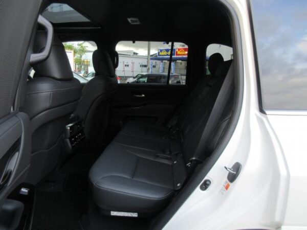 Ref:AUX-19461427 LEXUS LX 2024 - Image 13