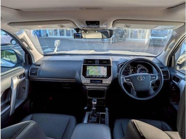 Ref:AUX-19465094 TOYOTA LAND CRUISER PRADO 2023 - Image 2