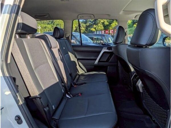 Ref:AUX-19465094 TOYOTA LAND CRUISER PRADO 2023 - Image 5