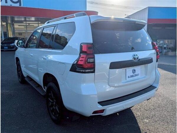 Ref:AUX-19465094 TOYOTA LAND CRUISER PRADO 2023 - Image 10