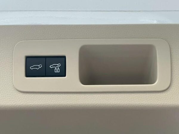 Ref:AUX-19465316 TOYOTA LAND CRUISER 2024 - Image 17