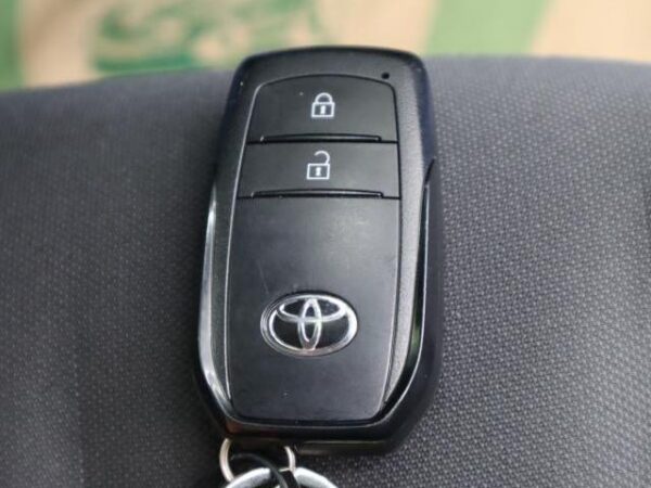 Ref:AUX-19472072 TOYOTA AQUA 2022 - Image 8