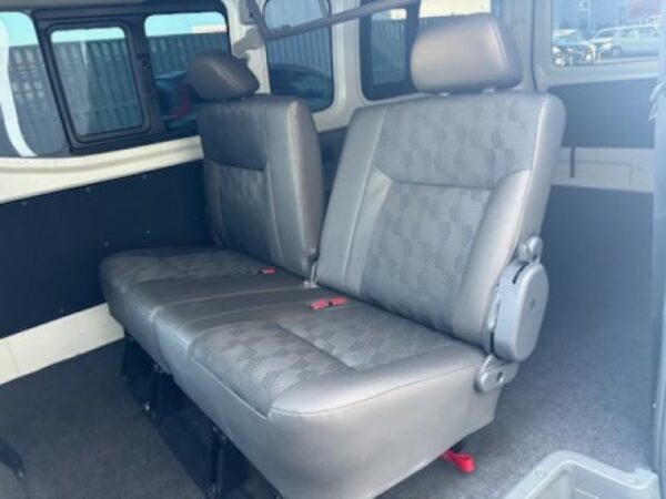 Ref:AUX-19472185 NISSAN NV350 CARAVAN VAN 2020 - Image 2