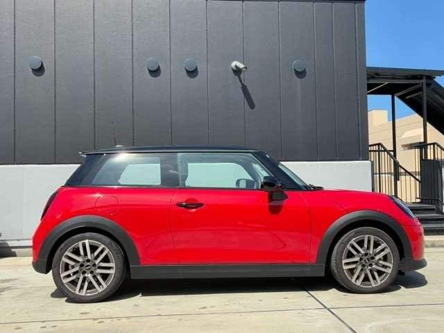 Ref:AUX-19474863 MINI MINI 2025 - Image 7